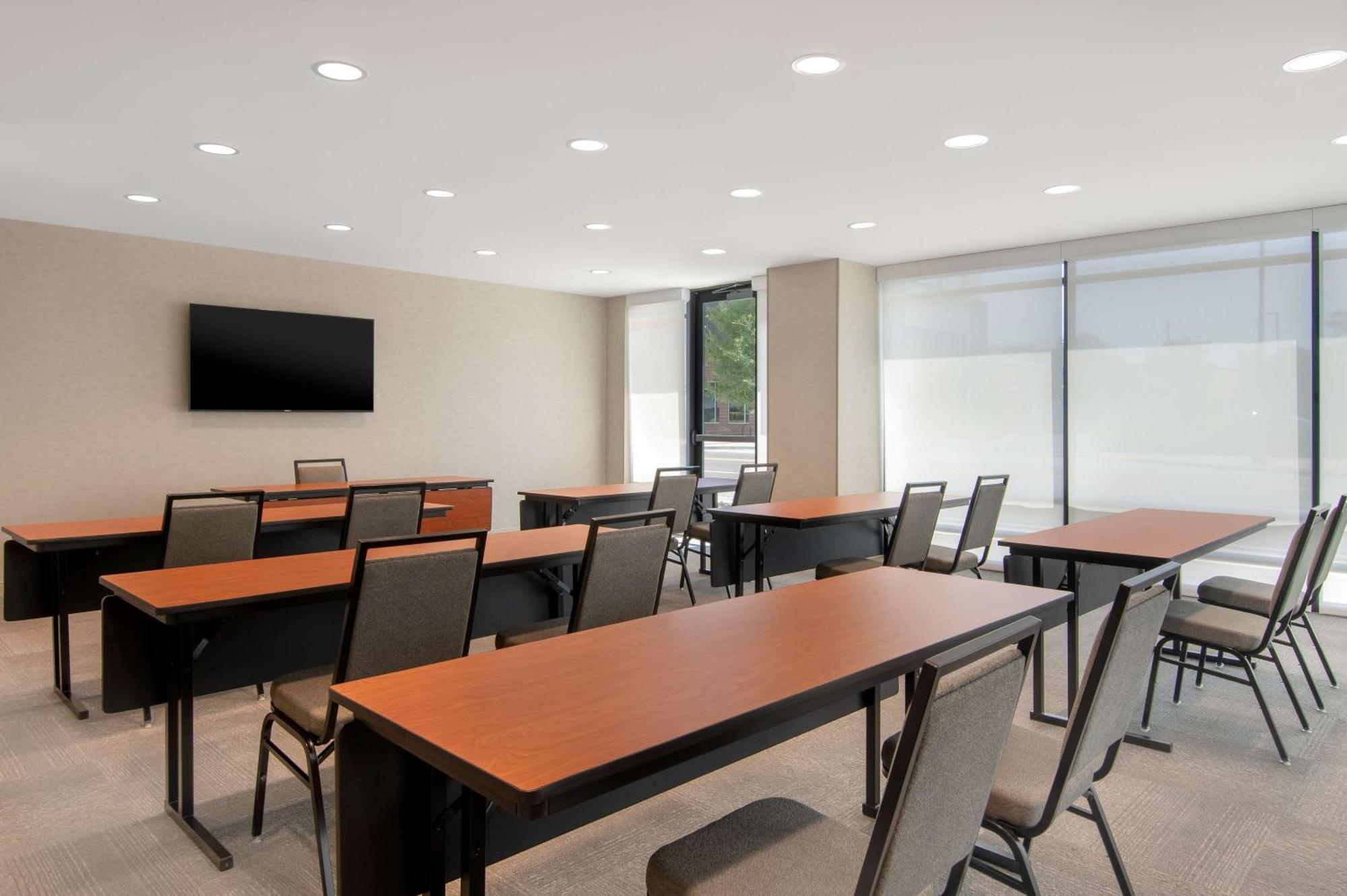 Home2 Suites By Hilton Jacksonville Downtown Bagian luar foto
